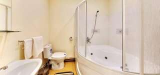 Гостевой дом Мини-гостиница Pastel Ижевск Люкс с гидромассажной ванной-4
